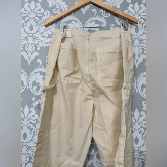 AE Stretch High-Waisted Straight Leg Carpenter Cargo Pant - Picture 4 of 6